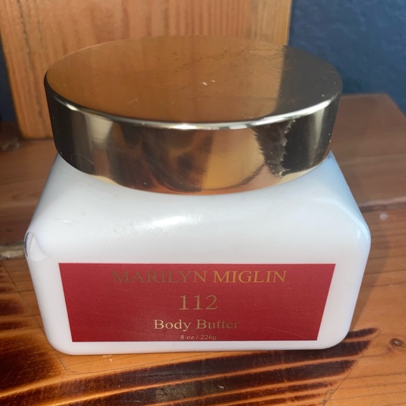 Marilyn Miglin 112 Body Butter 8.Oz fragrance skin PREOWNED APPROX 90%LEFT - Picture 2 of 7